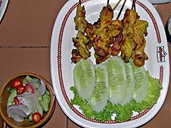 Chicken satay at Thon Krueng